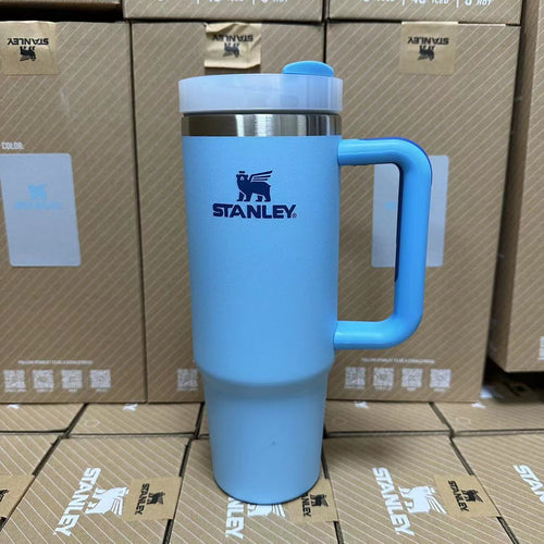 Taza de viaje Stanley de acero inoxidable de 30 oz para coche